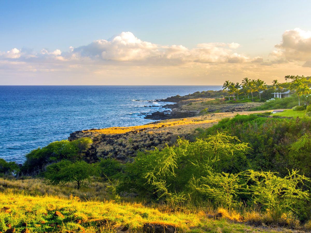 Coastline of Lanai, seen from above