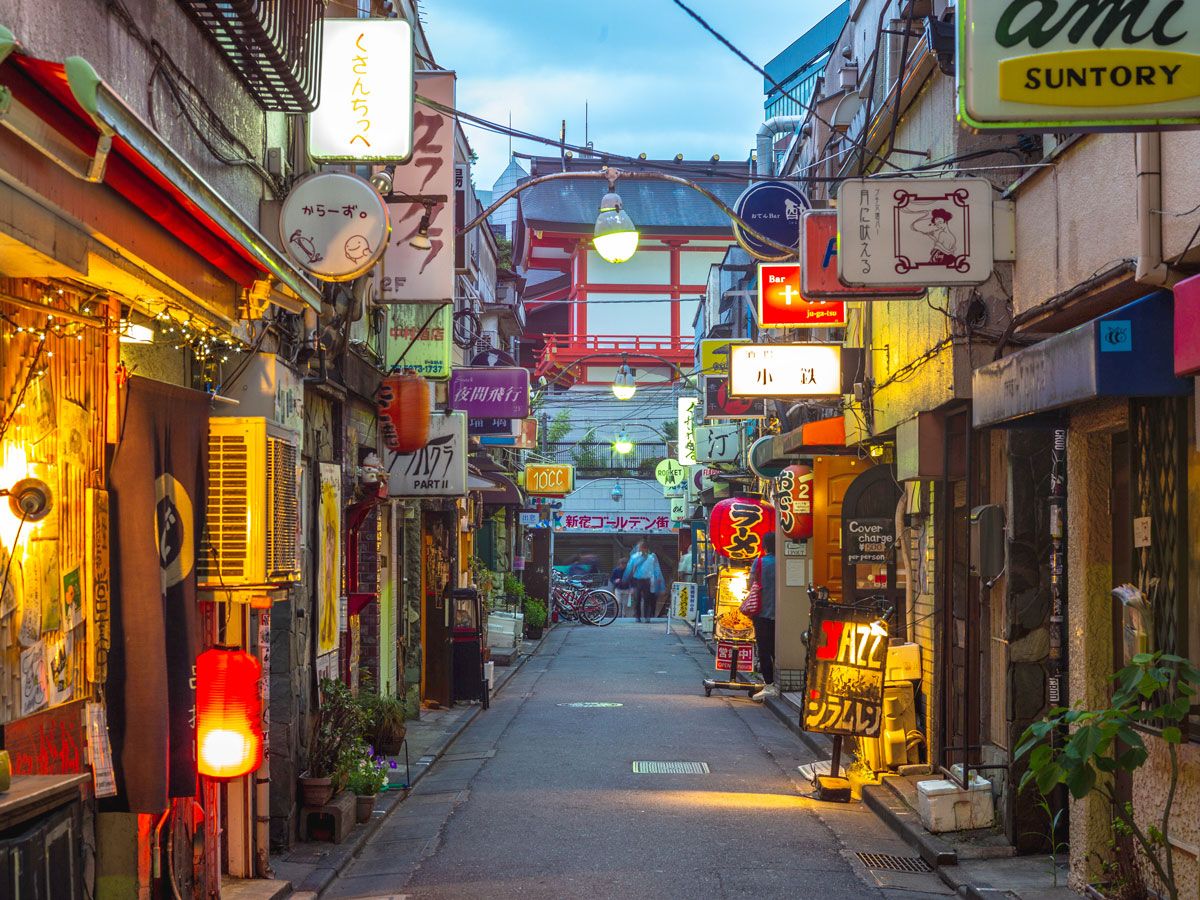 Alleyway lined with izakaya bars in Tokyo's Golden Gai district