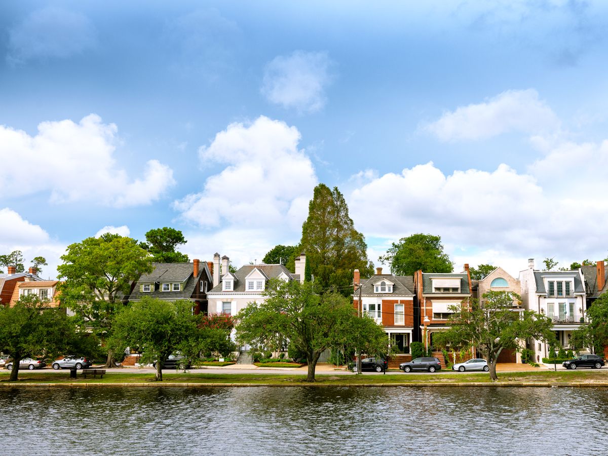 Waterfront homes in Norfolk, Virginia