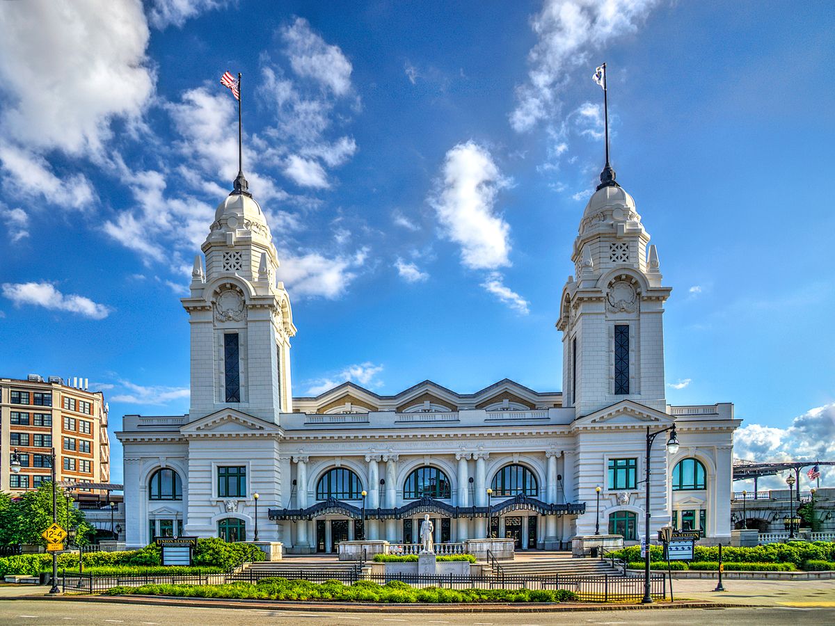 Union Station in Worcester, Massachusetts, crowned by two towers