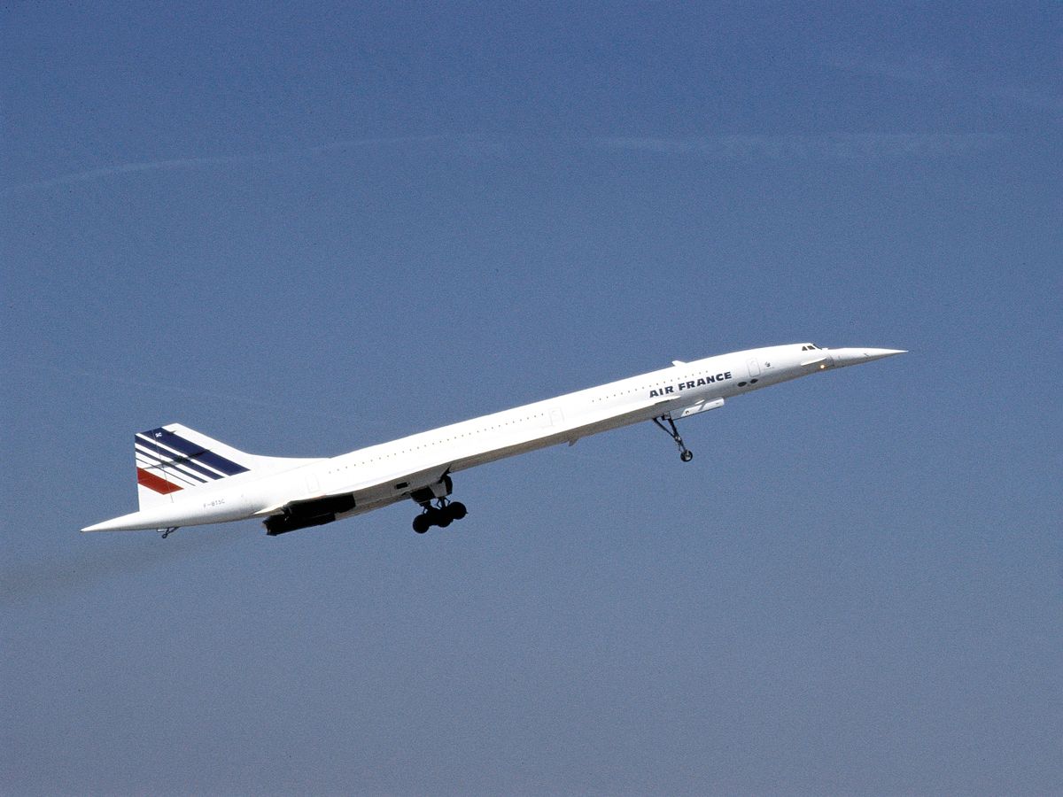 Air France Concorde taking to the skies