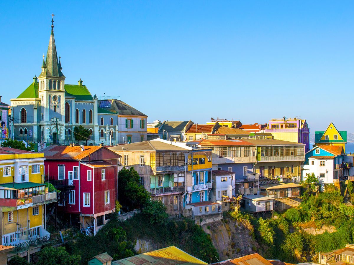 Church and hillside homes in Valparaíso, Chile