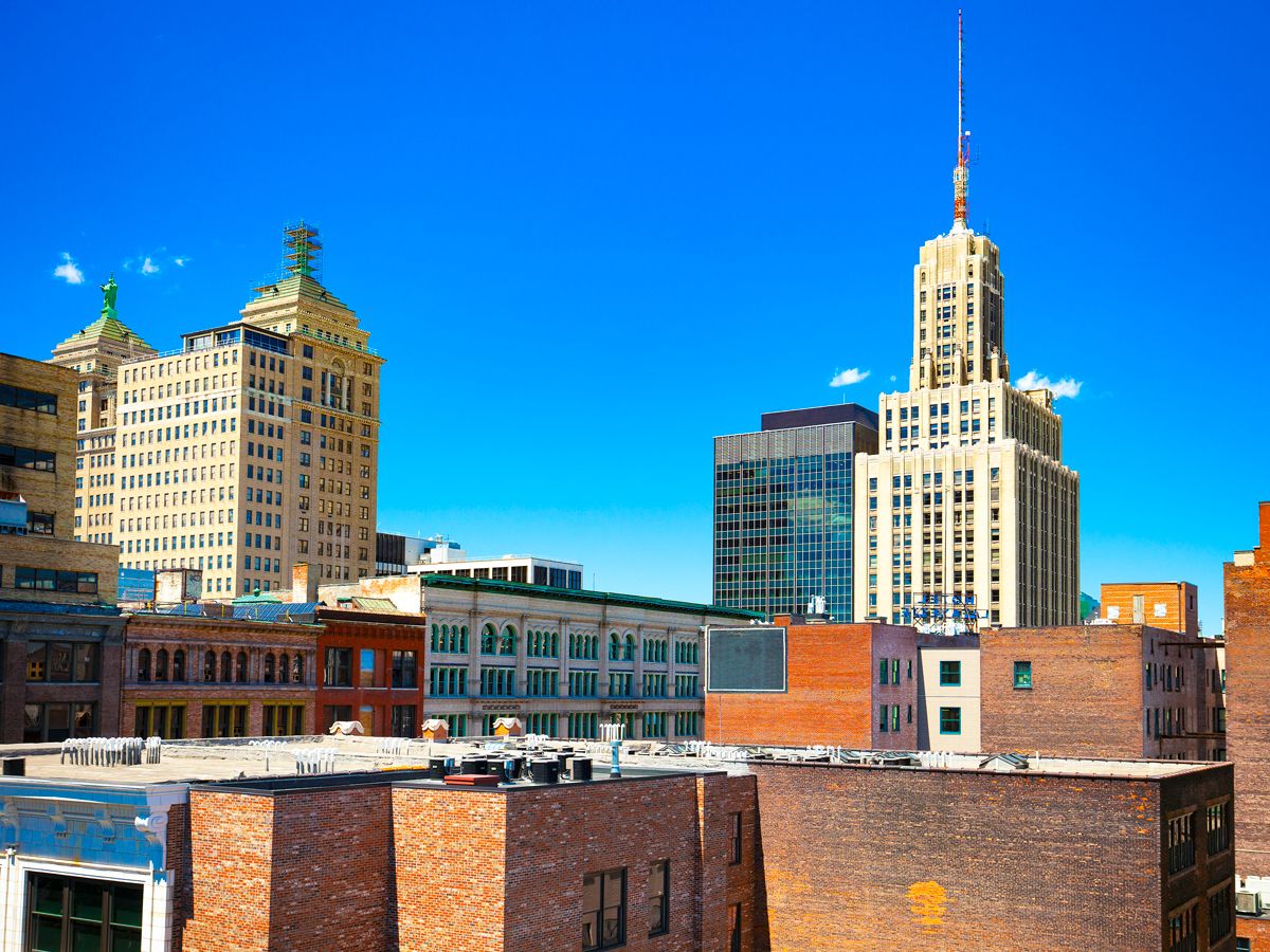 Skyline of Buffalo, New York, on clear day