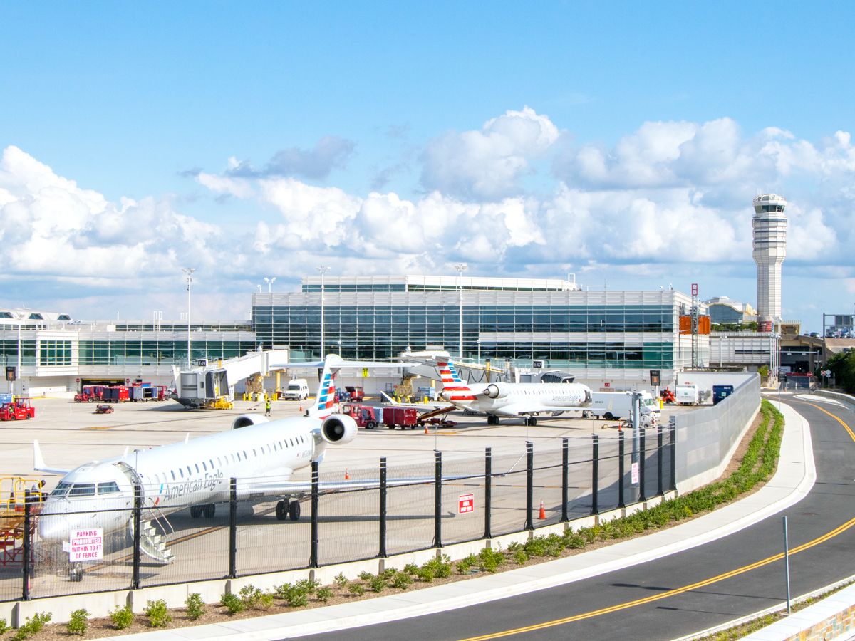 View of jets parked on tarmac at Washington Reagan Airport