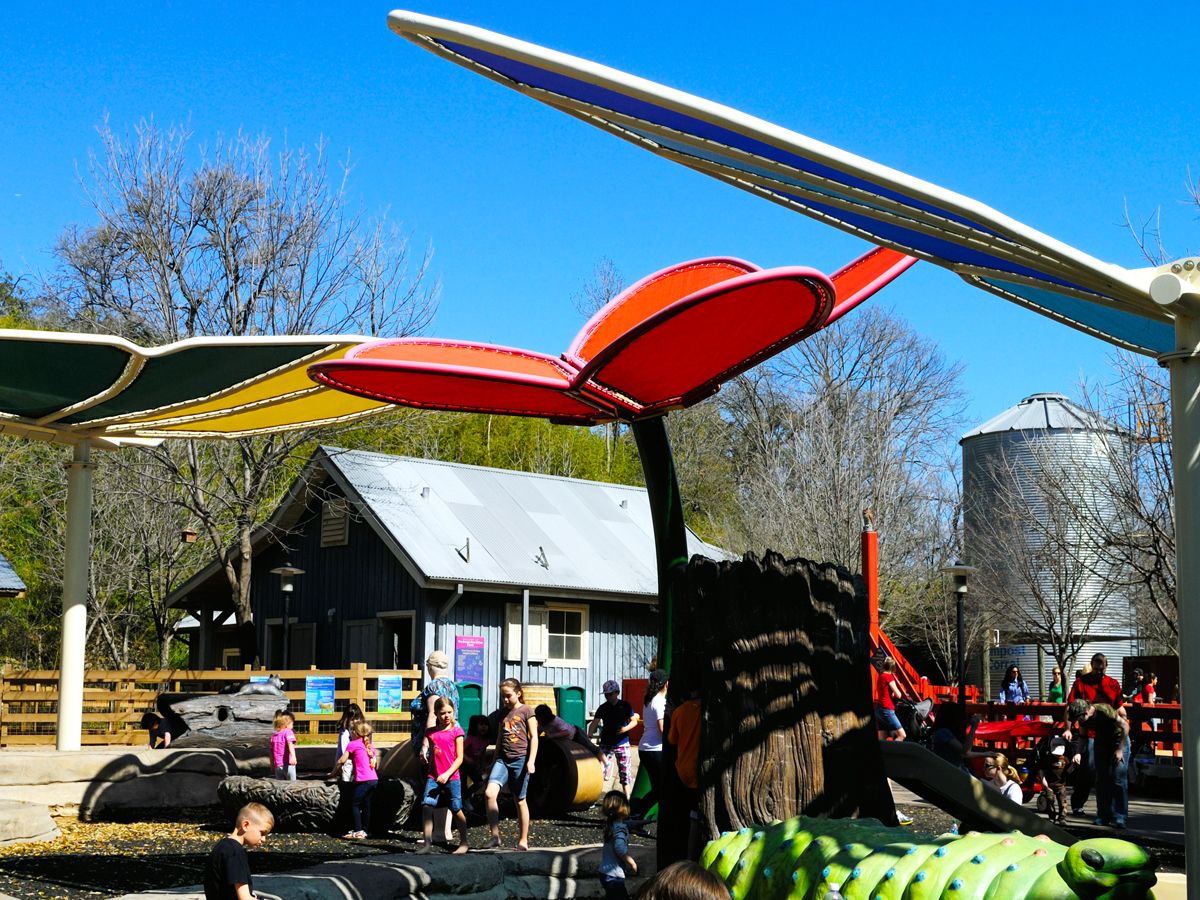 Exhibits at the Dallas Zoo in Texas