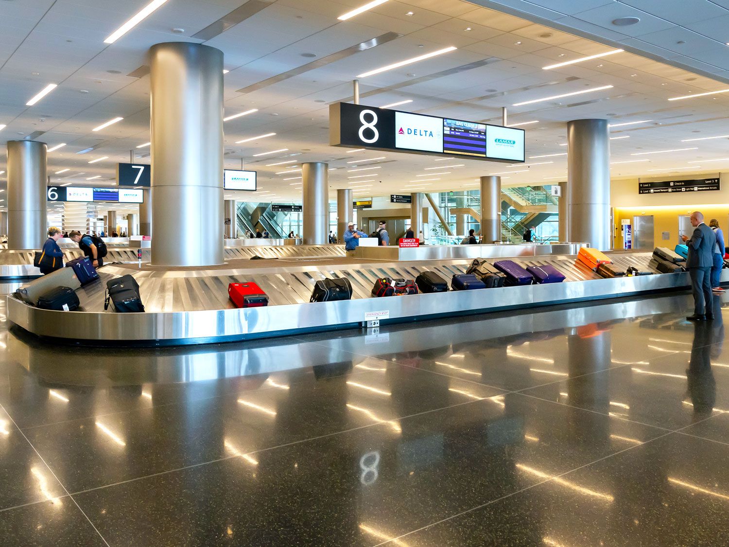 Delta Air Lines baggage claim