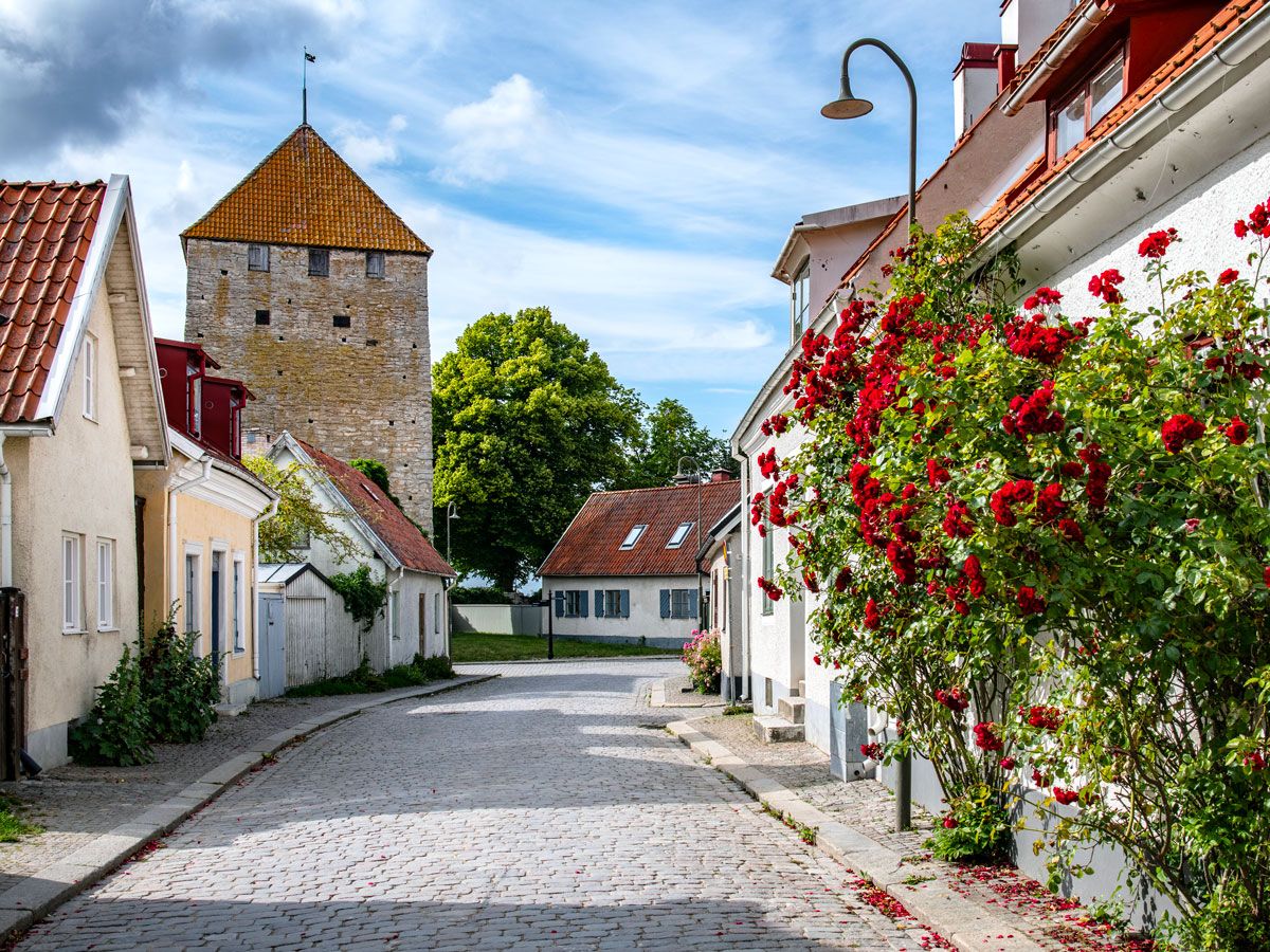 Narrow street in the old town of Visby, Sweden 