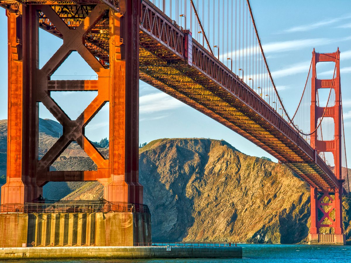 Golden Gate Bridge seen from beneath