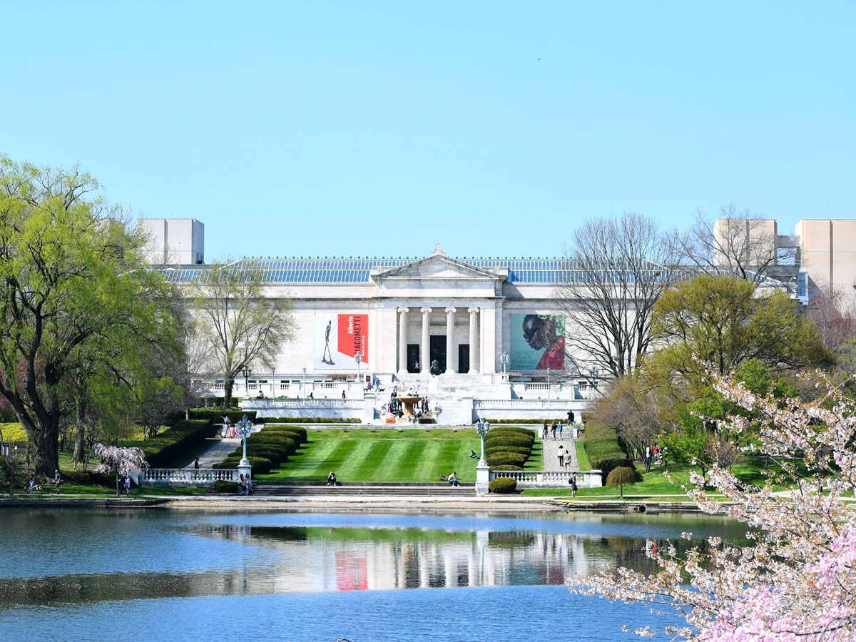 Cleveland Museum of Art seen across Wade Lagoon