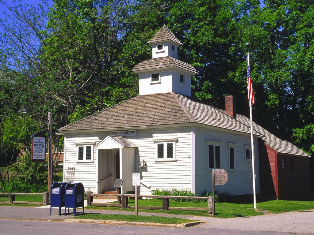 Exterior of Deerfield Post Office in Deerfield, Massachusetts